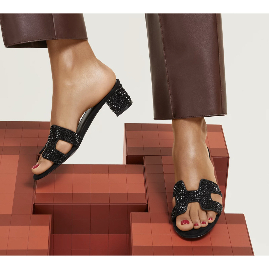 HERMES - 定価31万エルメス サンダル《オアジス》ブラック クリスタル