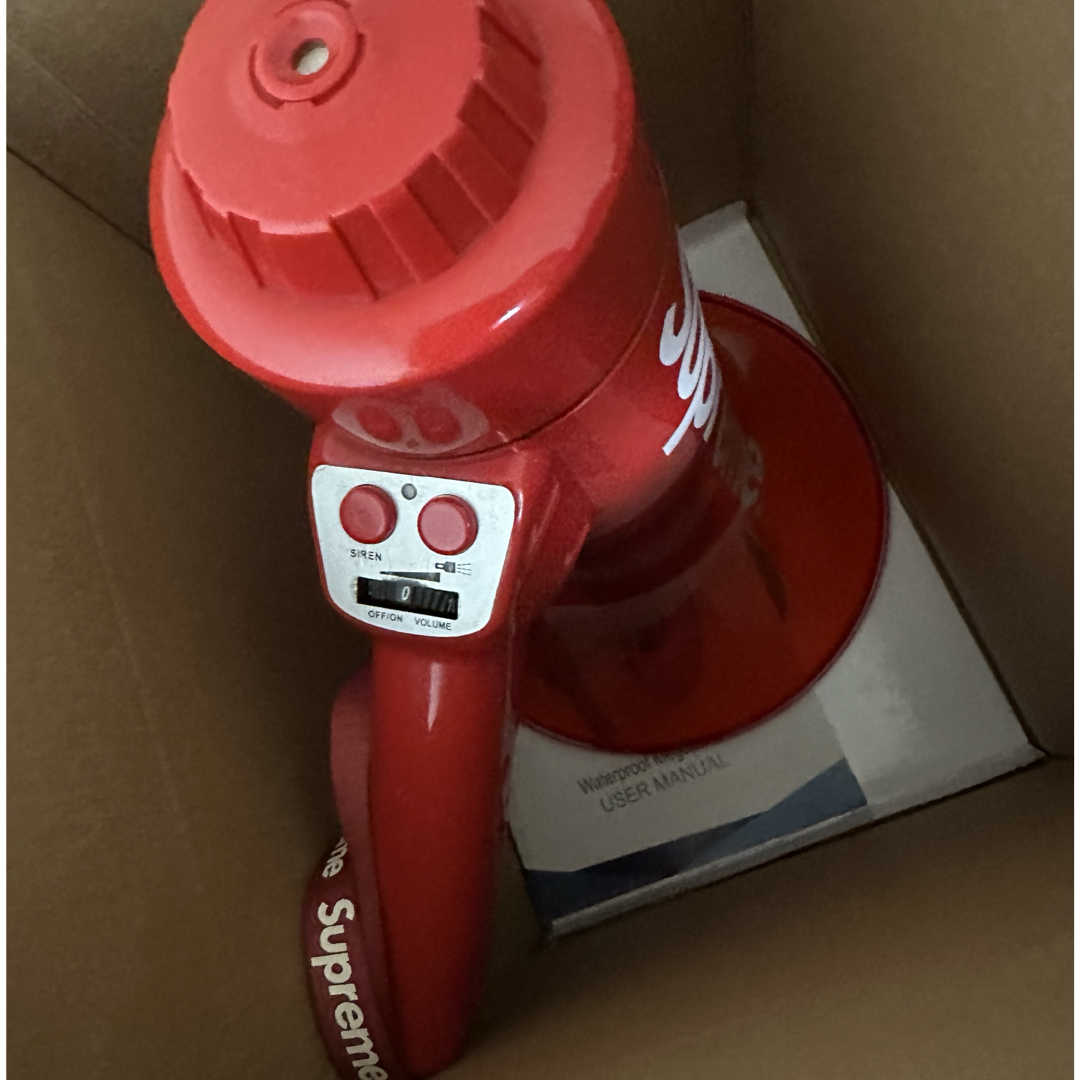 Supreme - 【未使用】supreme 拡声器 メガホン PYLE LEDライト防水