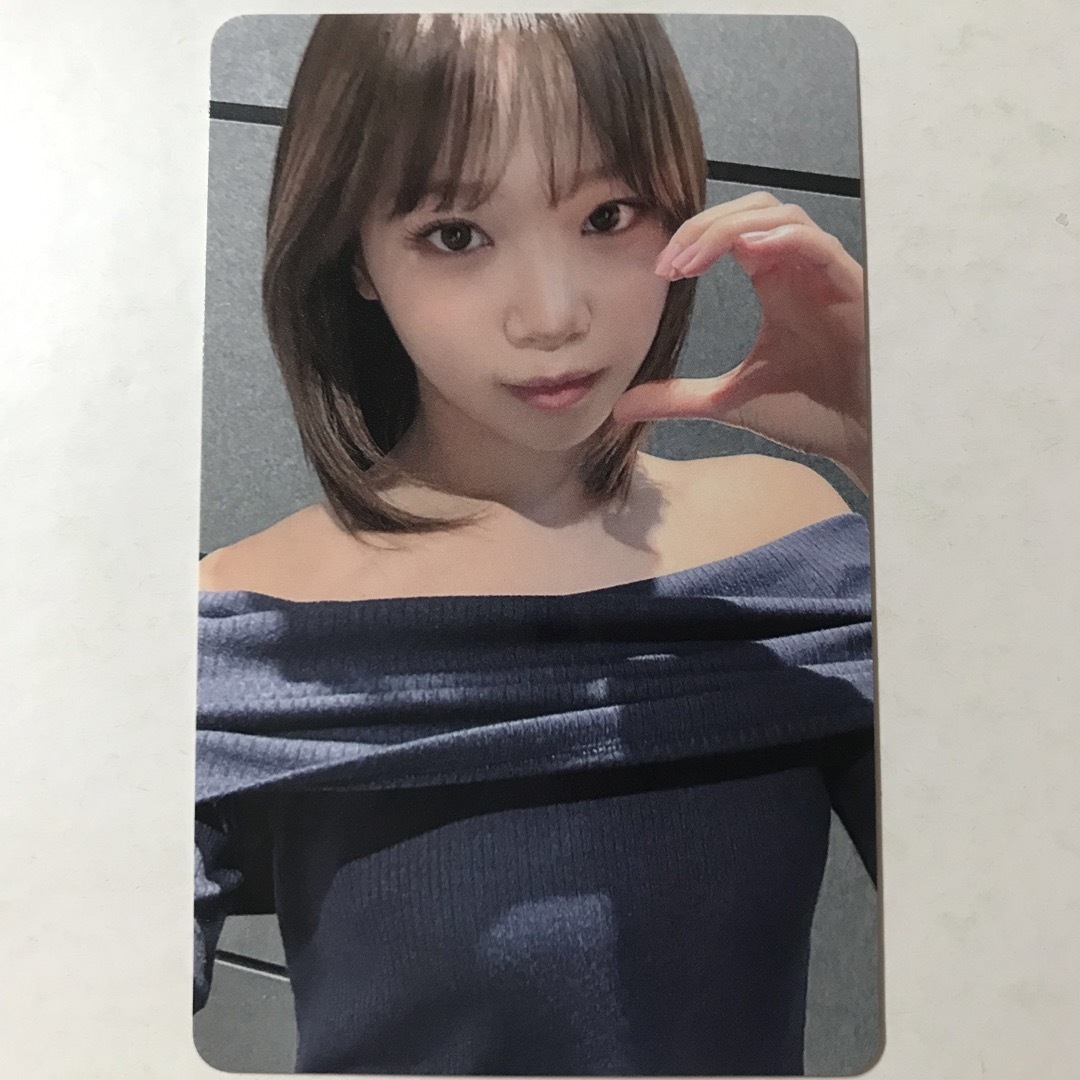 LE SSERAFIM DIFFERENT チェウォン ラキドロの通販 by よう｜ラクマ