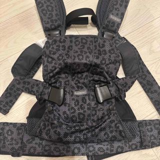 抱っこひも/おんぶひも (レオパード)のフリマアイテム一覧