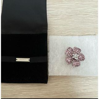 FOXEY（ブローチ/コサージュ）のフリマアイテム一覧