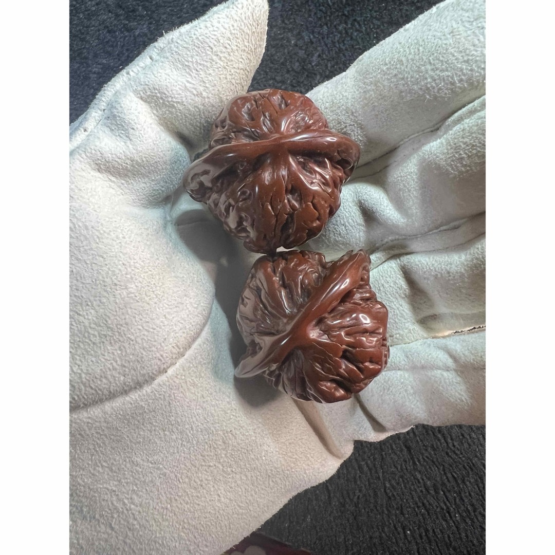 遊ぶ胡桃、文玩核桃、【獅子頭クルミ】413635/38.2g/JST25086の通販 by