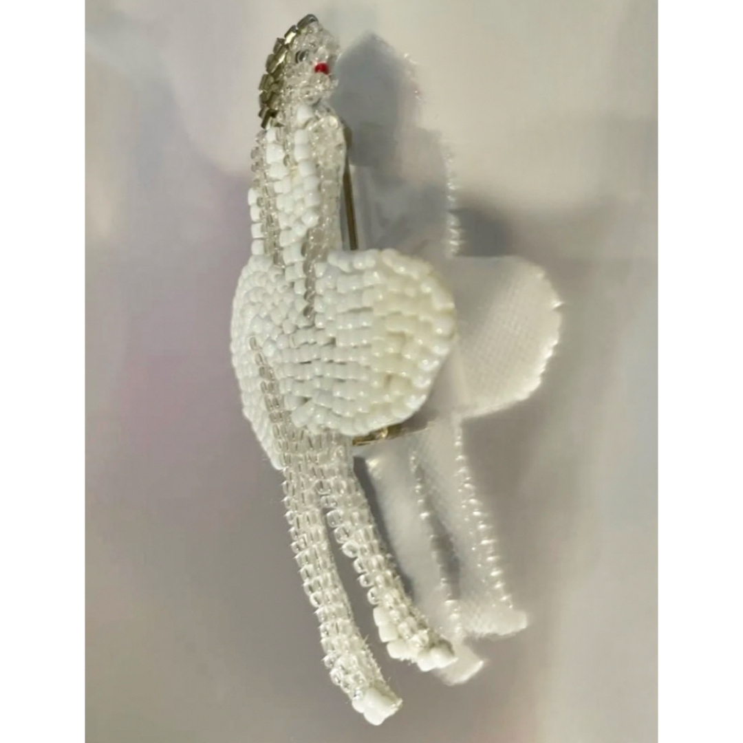 Marianne Batlle ビーズ刺繍ブローチ2013/14