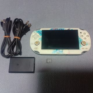 美品】PS Vita TV本体 縦置きスタンド メモリーカード 64GB 付 美品