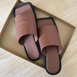 SeaRoomlynn（サンダル）のフリマアイテム一覧