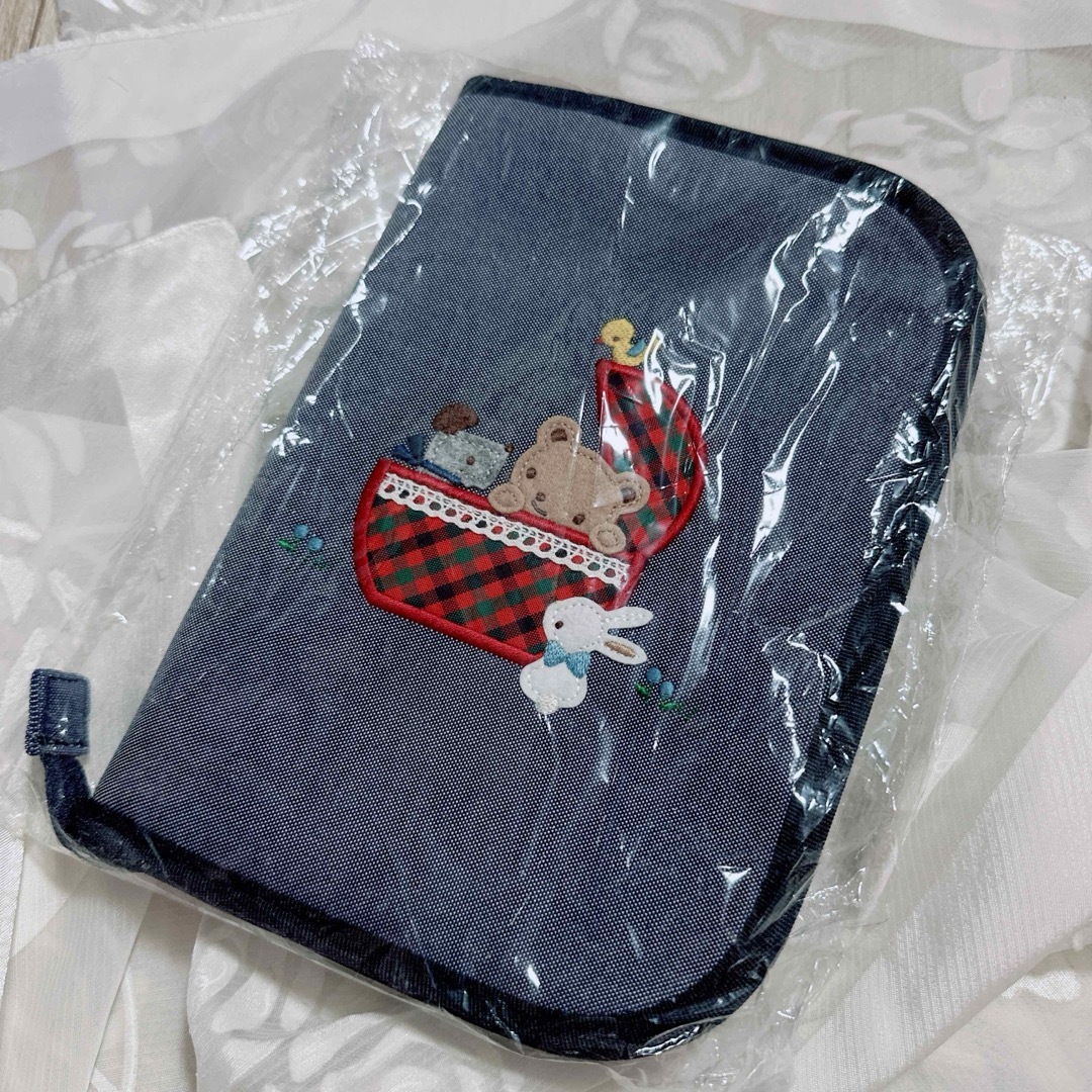 familiar ファミリア 母子手帳ケース 001 ネイビーの通販はau PAY