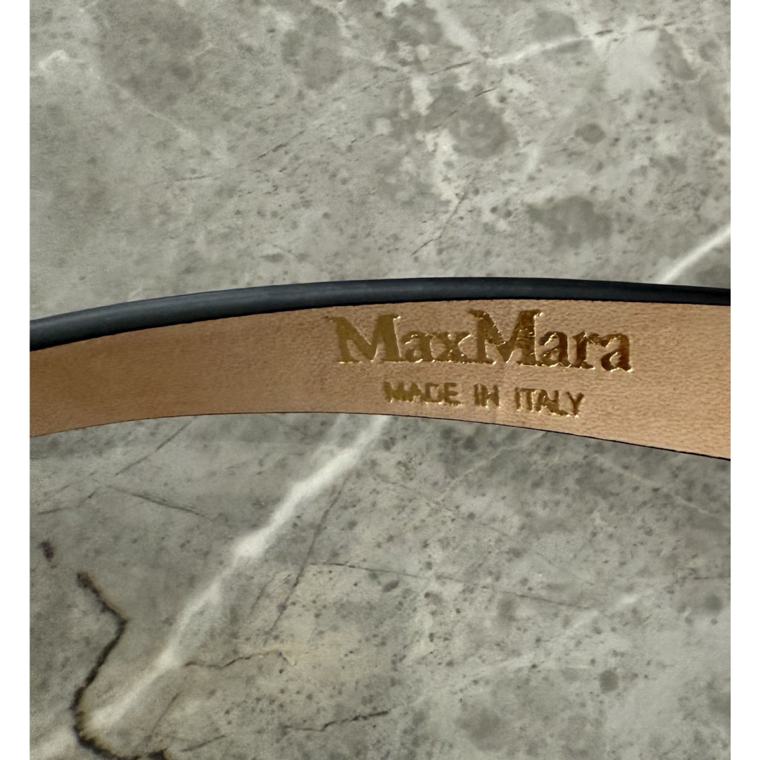 Max Mara - 新品未使用！Maxmara ロゴベルトの通販 by しまりすs shop