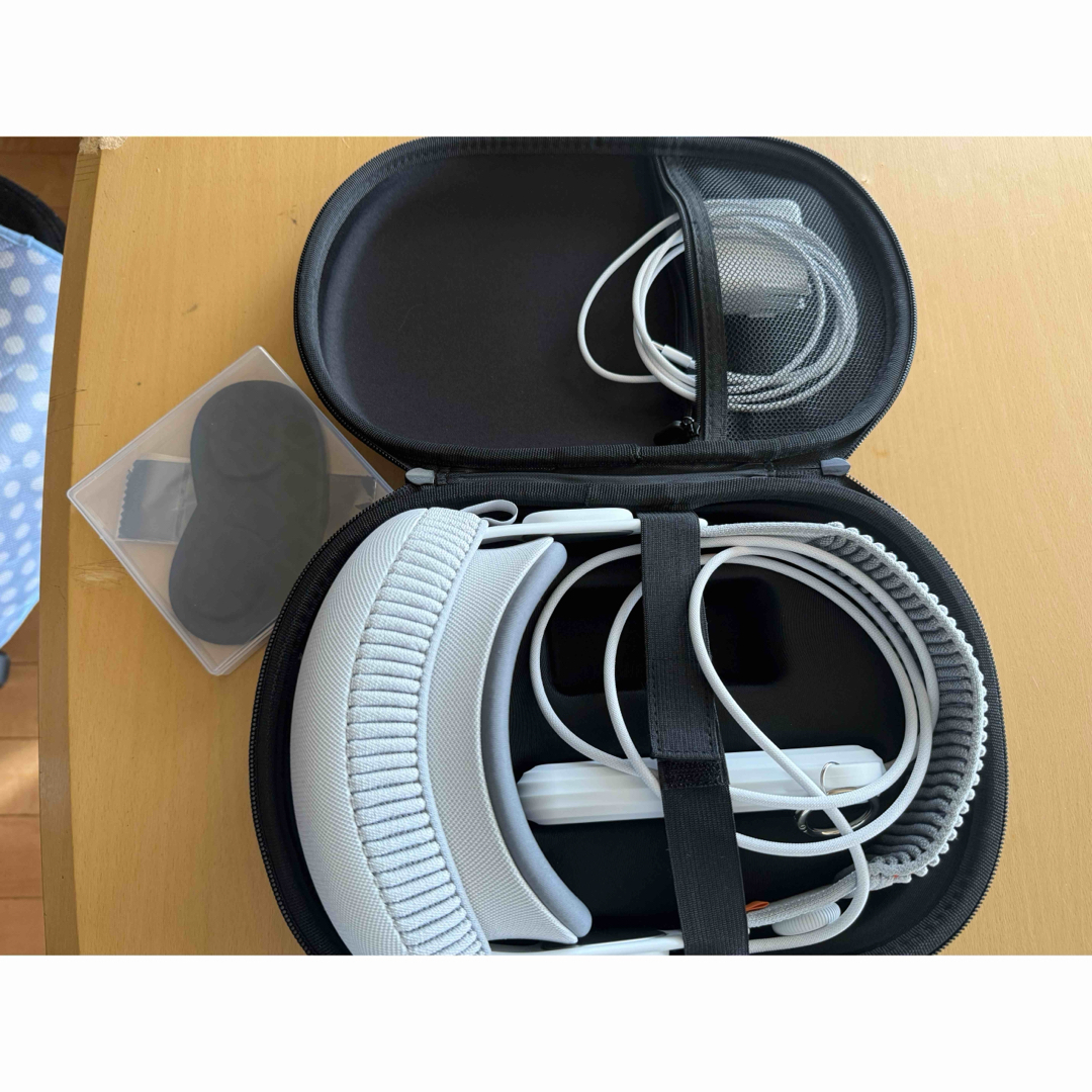 Apple - 美品 Apple Vision Pro 256GB 多数付属品付きの通販 by イマサ