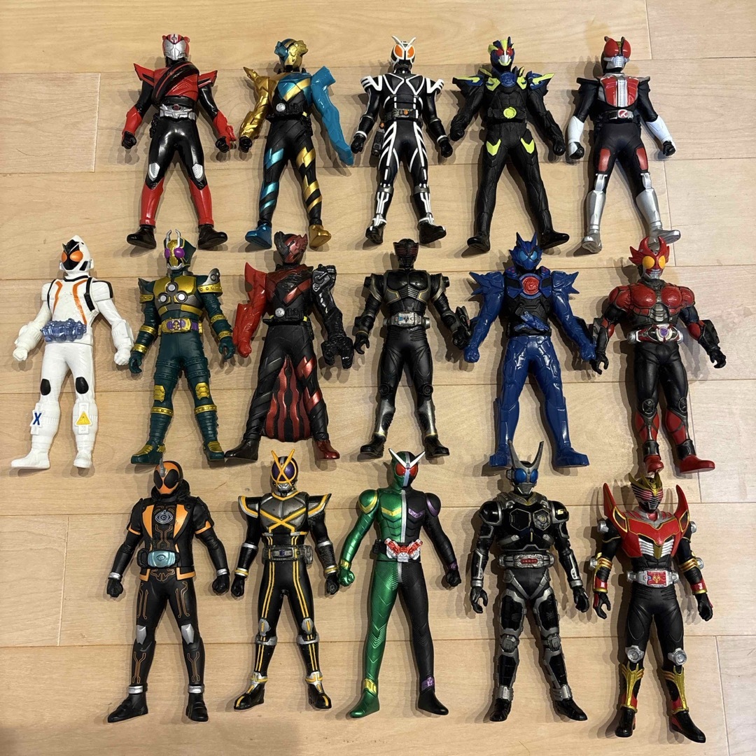 BANDAI - 仮面ライダー ソフビ 16体セットの通販 by やまちゃん