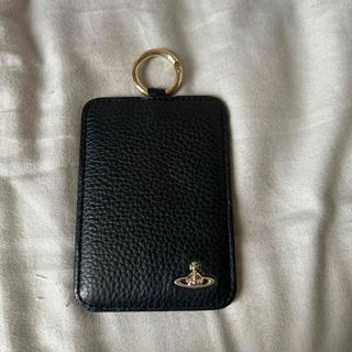Vivienne Westwood（名刺入れ/定期入れ）のフリマアイテム一覧