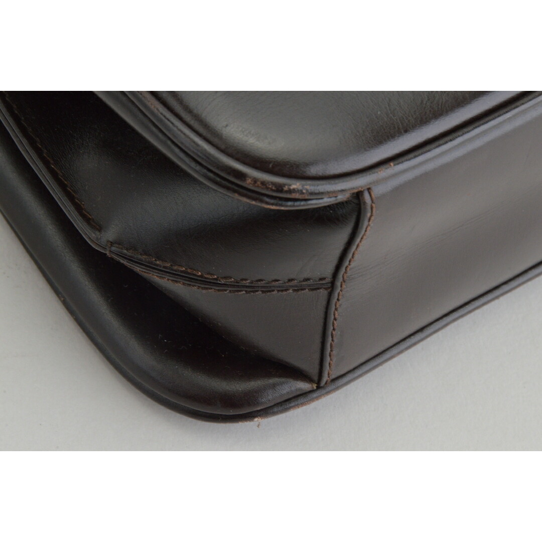 GUCCI - グッチ GUCCI ショルダーバッグ GG カーフレザー がま口コイン