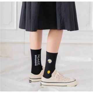 PEACEMINUSONE（ソックス）のフリマアイテム一覧