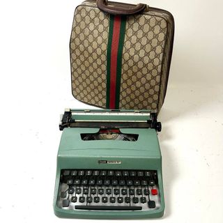 GUCCIのフリマアイテム一覧