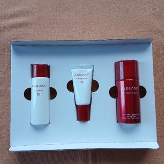 SOFINA ALBLANC（サンプル/トライアルキット）のフリマアイテム一覧