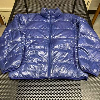 UNIQLO（ダウンジャケット ・ ブルー・ネイビー/青色系）のフリマ