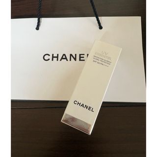 CHANEL - シャネル UVエサンシエル 日焼け止めジェルクリーム 30mlの