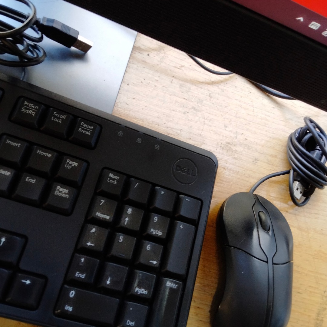 DELL - DELL 一体型 8世代 i3 128G 500G マルチタッチ液晶の通販 by