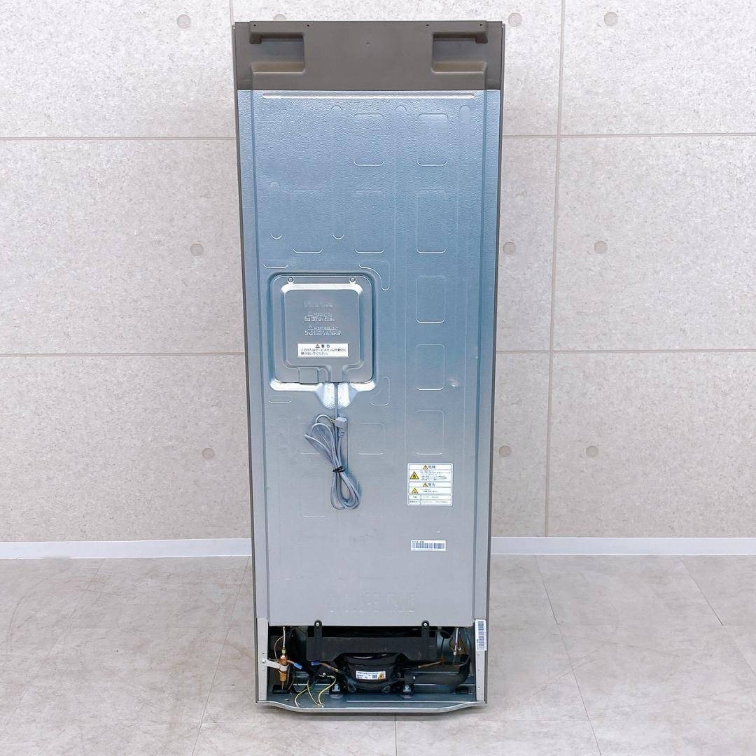 2024年製 Hisense ノンフロン冷凍冷蔵庫 HR-D28ES 283Lの通販 by BY