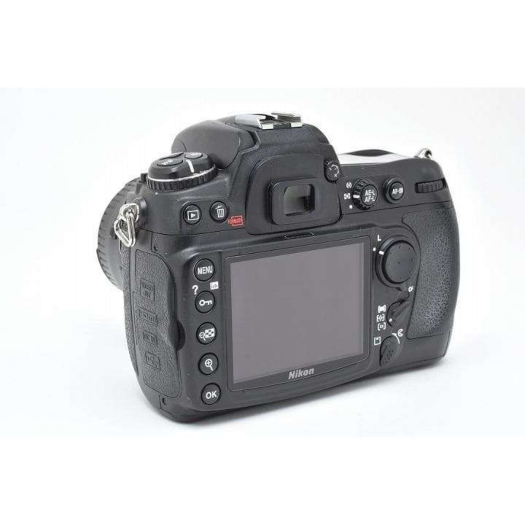 Nikon - 15653F ☆特価品☆ Nikon D300 標準ズームレンズ 付 ニコンの