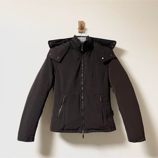 MONCLER（ダウンジャケット ・ ブラウン/茶色系）のフリマアイテム一覧