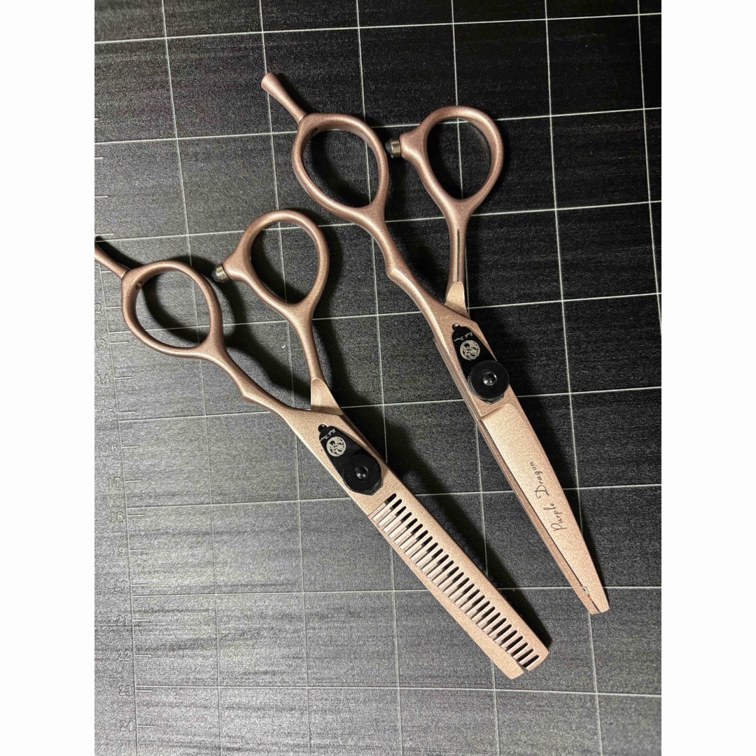 プロ仕様理容用日本製ステンレスシザーズすきバサミ2本シリコンネック