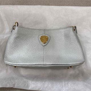 ATAO（バッグ ・ シルバー/銀色系）のフリマアイテム一覧