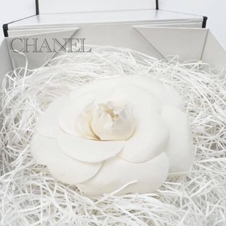 CHANEL（ブローチ/コサージュ）のフリマアイテム一覧