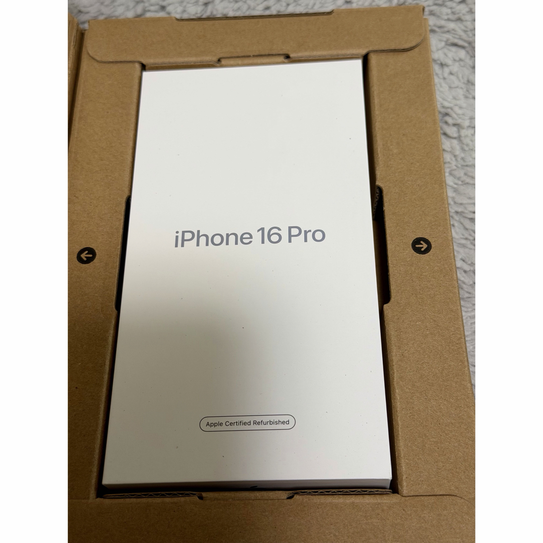 iPhone - 【新品・未開封】iPhone 16 pro 128GB ブラックチタニウムの