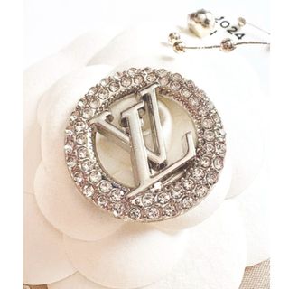 mina perhonen - ミナペルホネン タンバリン ブローチ シルバーの通販