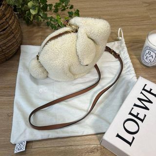 LOEWEのフリマアイテム一覧