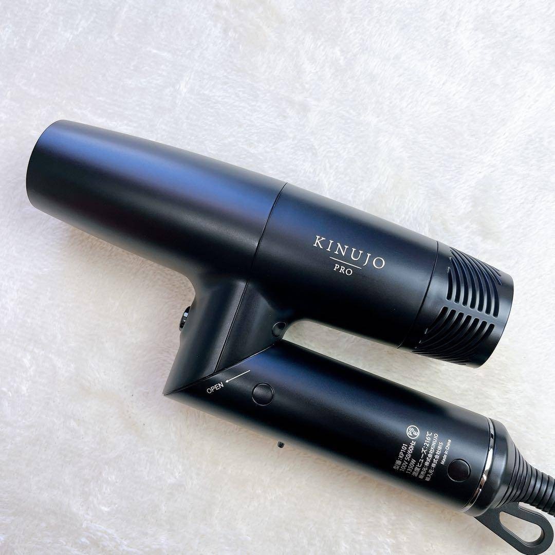 KINUJO - 【✨未使用級✨】絹女 KINUJO PRO ヘアドライヤー KP101の