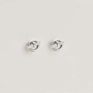 VERSACE - ヴェルサーチ メデューサ ピアス ゴールドの通販 by