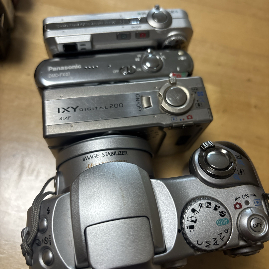 ジャンク品 デジカメ8台の通販 by ふー's shop｜ラクマ