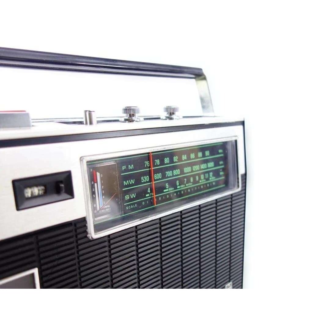 新品カセットテープ 電源コード付 NationalナショナルラジカセRQ-447の