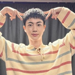 yo-yo様専用 Twice ツウィ 直筆サイン入り チェキの通販 by りねん's