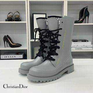 Christian Dior（ブーツ）のフリマアイテム一覧