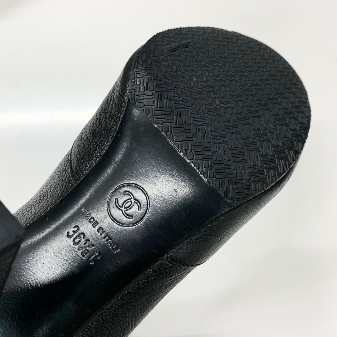 CHANEL - M13027 シャネル ココマーク リボン レザー ベロア ショート