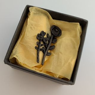 mina perhonen - mina perhonen caravan ピンバッジ ミナペルホネンの