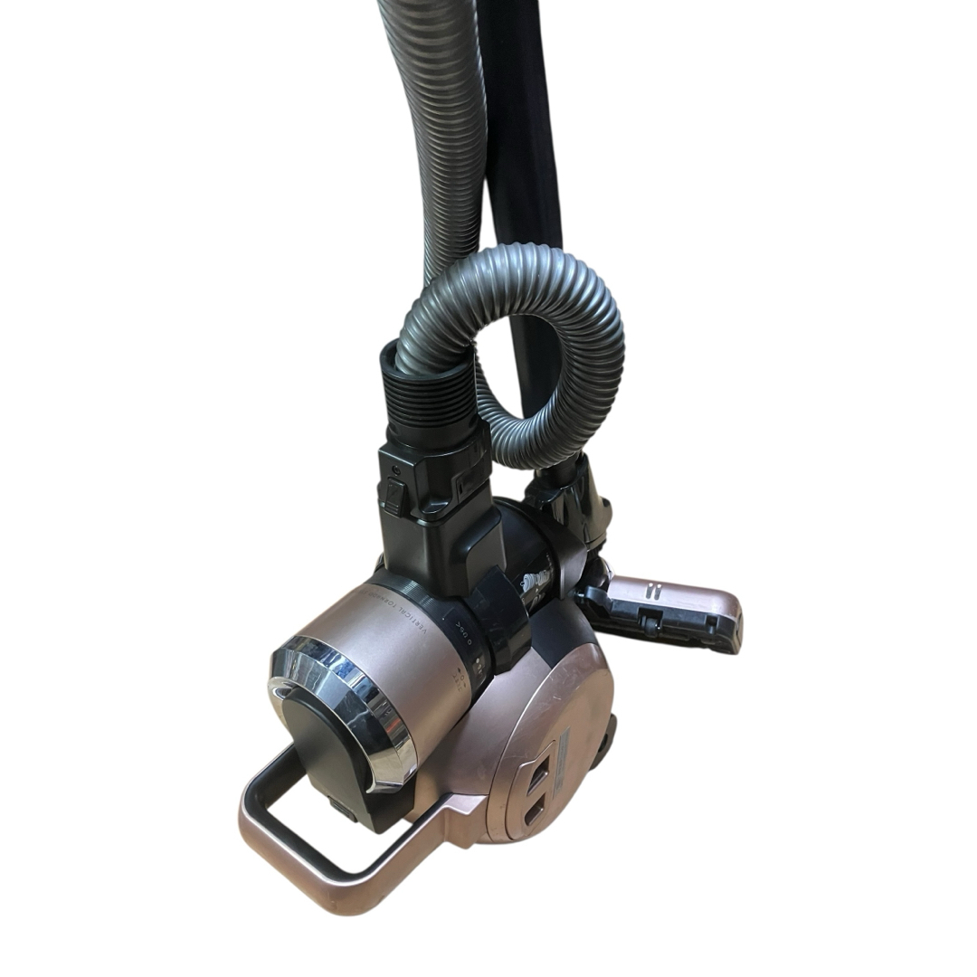 TOSHIBA 東芝 サイクロン掃除機 VC-BK750X 18年製 保証付きの通販 by