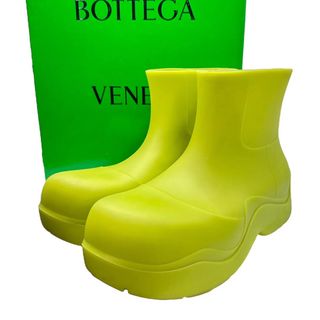 BOTTEGA VENETA（靴/シューズ ・ グリーン・カーキ/緑色系）のフリマ