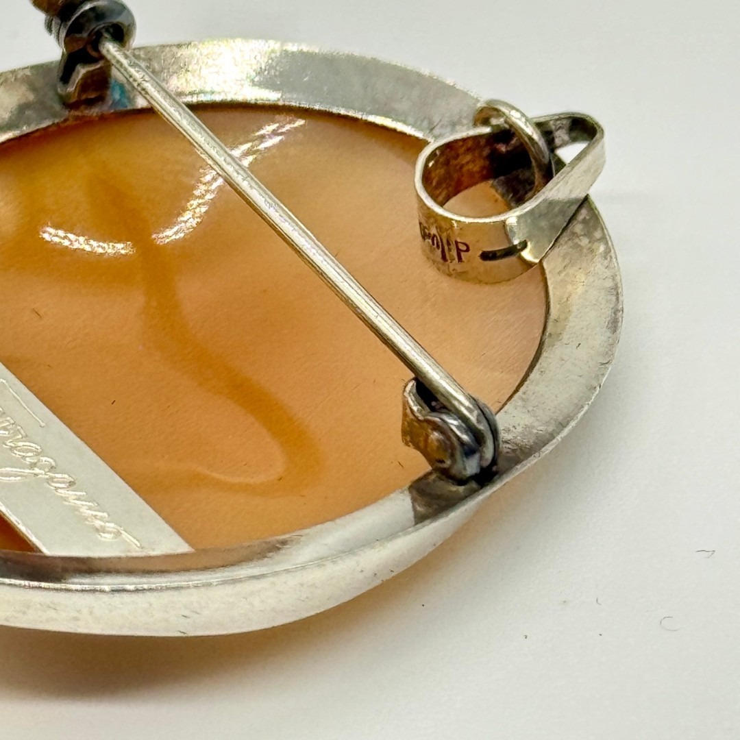 Salvatore Ferragamo フェラガモ ブローチ カメオ 925