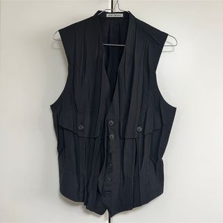 ISSEY MIYAKE（ベスト）のフリマアイテム一覧