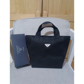 PRADA（ブラック/黒色系）のフリマアイテム一覧