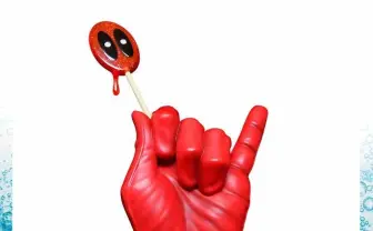 デッドプールの手だけフィギュア化 手から伝わる“俺ちゃん”の存在感