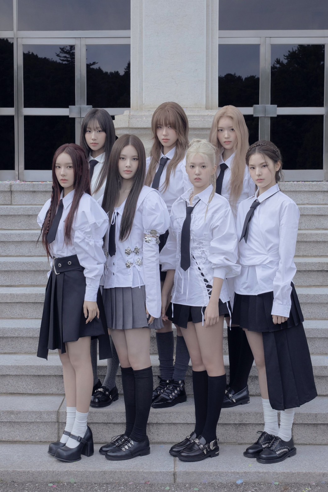 izna 1stミニアルバム 『N/a』日本限定特典付きで予約スタート！|K-POP