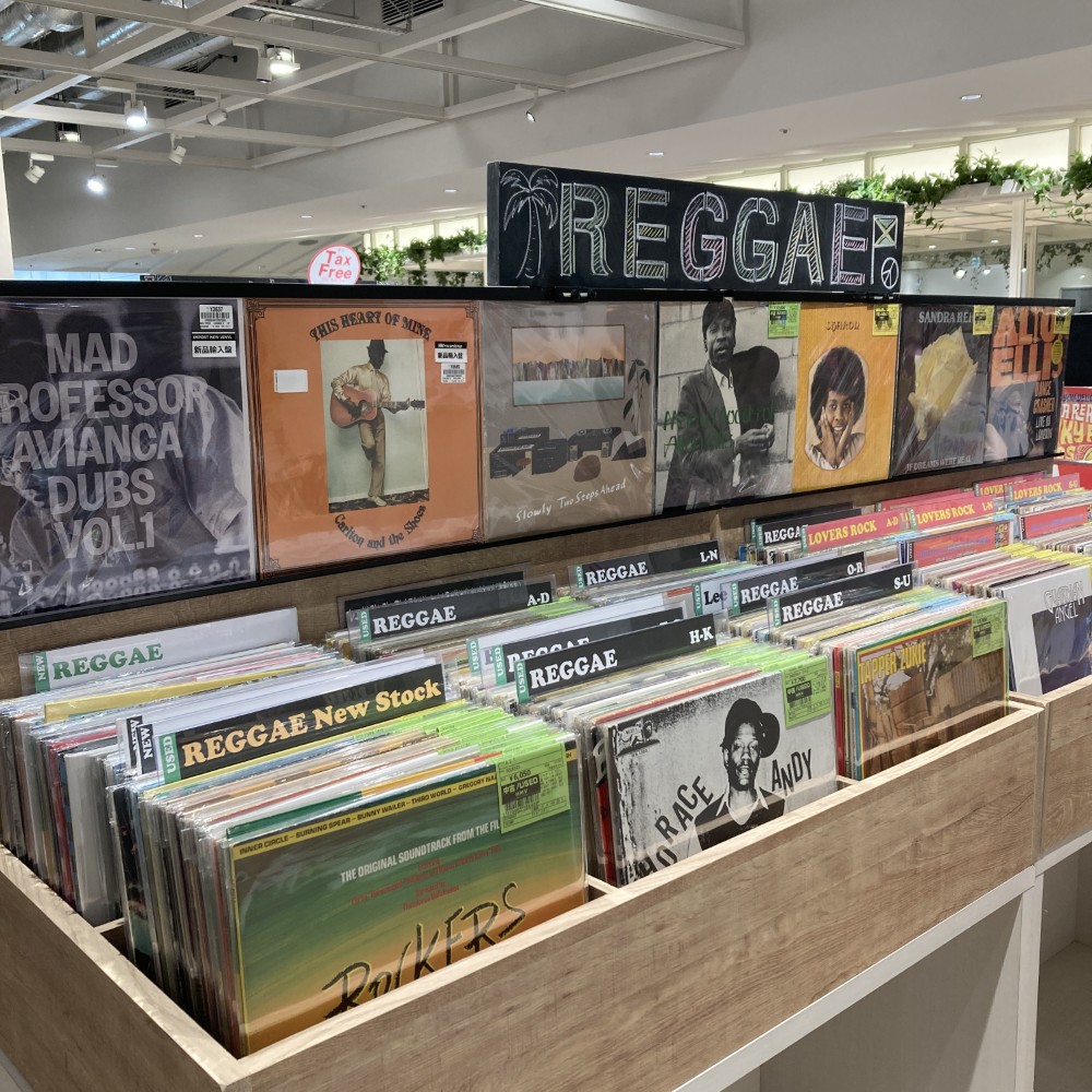 Wilfred Limonious デザイン：ジャマイカ・ダンスホール・レゲエを彩る