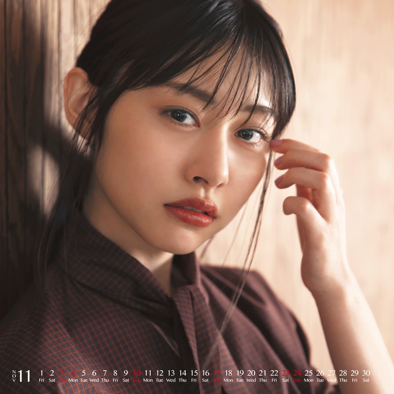 鈴木裕乃オフィシャルカレンダー 2019.4-2020.3 : 鈴木裕乃