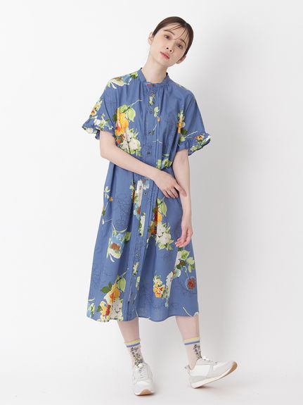 コットンローンルシオール加工ブラーフラワープリント半袖ワンピース