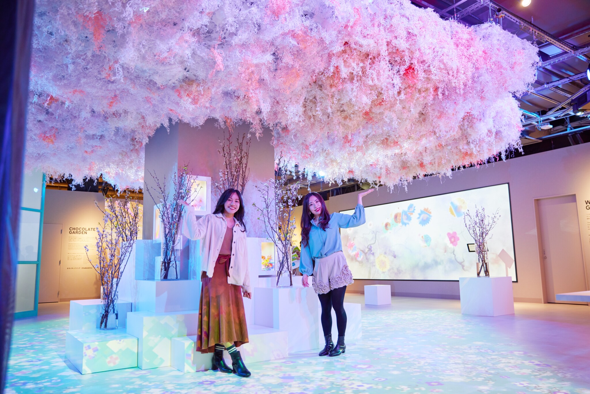 花を飾りたいあなたへ お手入れ不要の枯れない花】【作品名：凜華】1