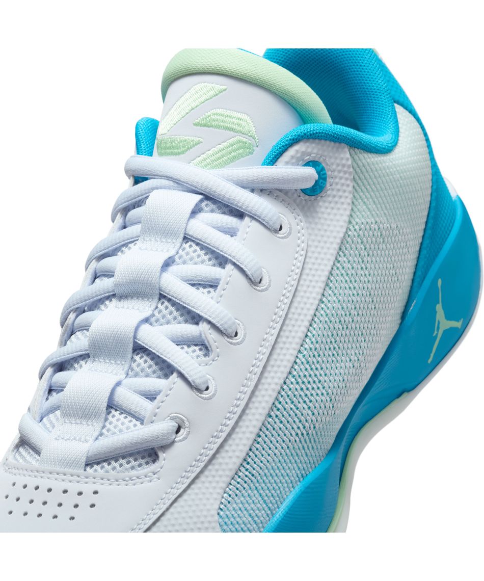 バスケットシューズ JORDANルカ.77 PF HF0819-002 | スポーツ用品なら